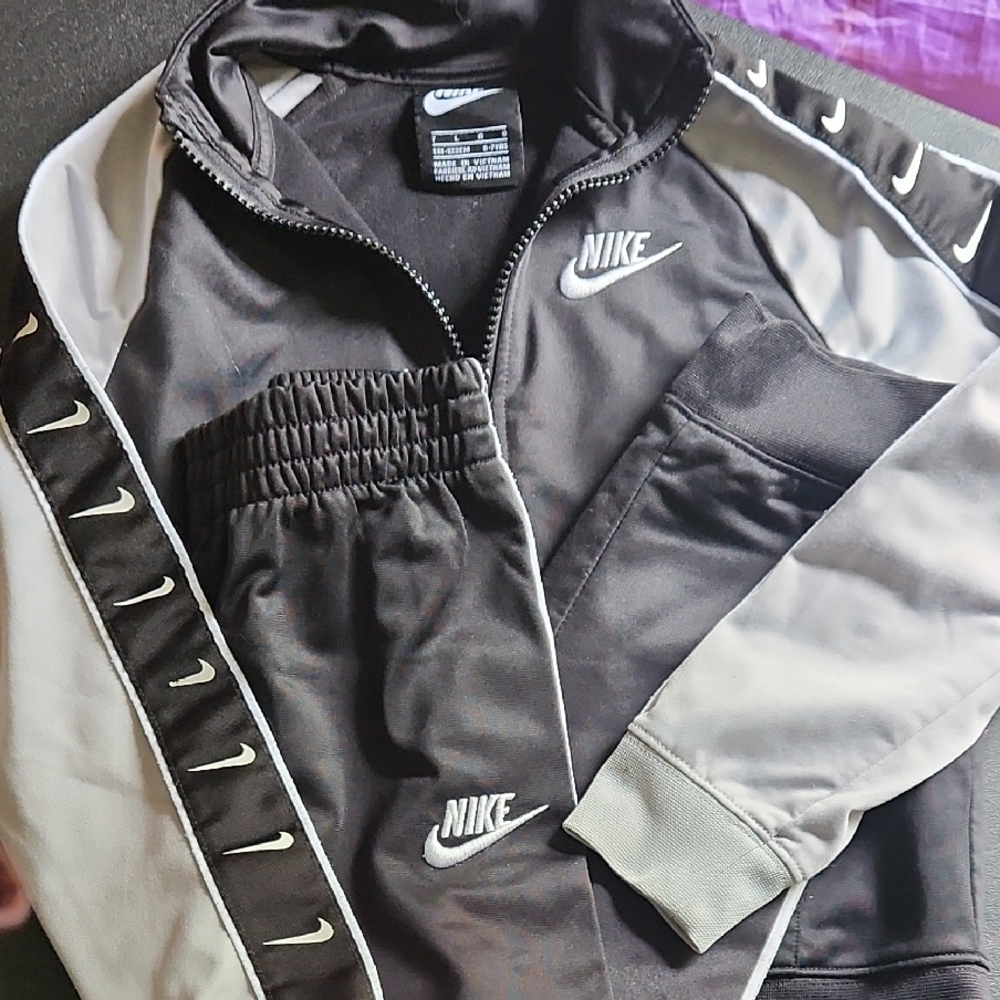Nike Black and White Sports Jacket